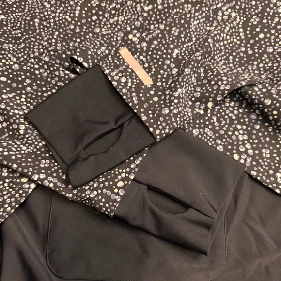 Sweaty Betty Fast Track Running Jacket - Picture 8 of 12